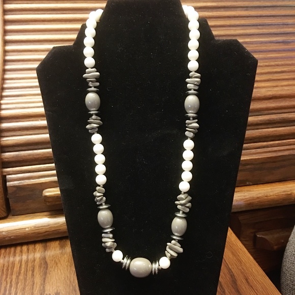 Jewelry - 16 Inch White & Gray Bead Fashion Necklace Jewelry - 16 Inch White & Gray Bead Fashion Necklace